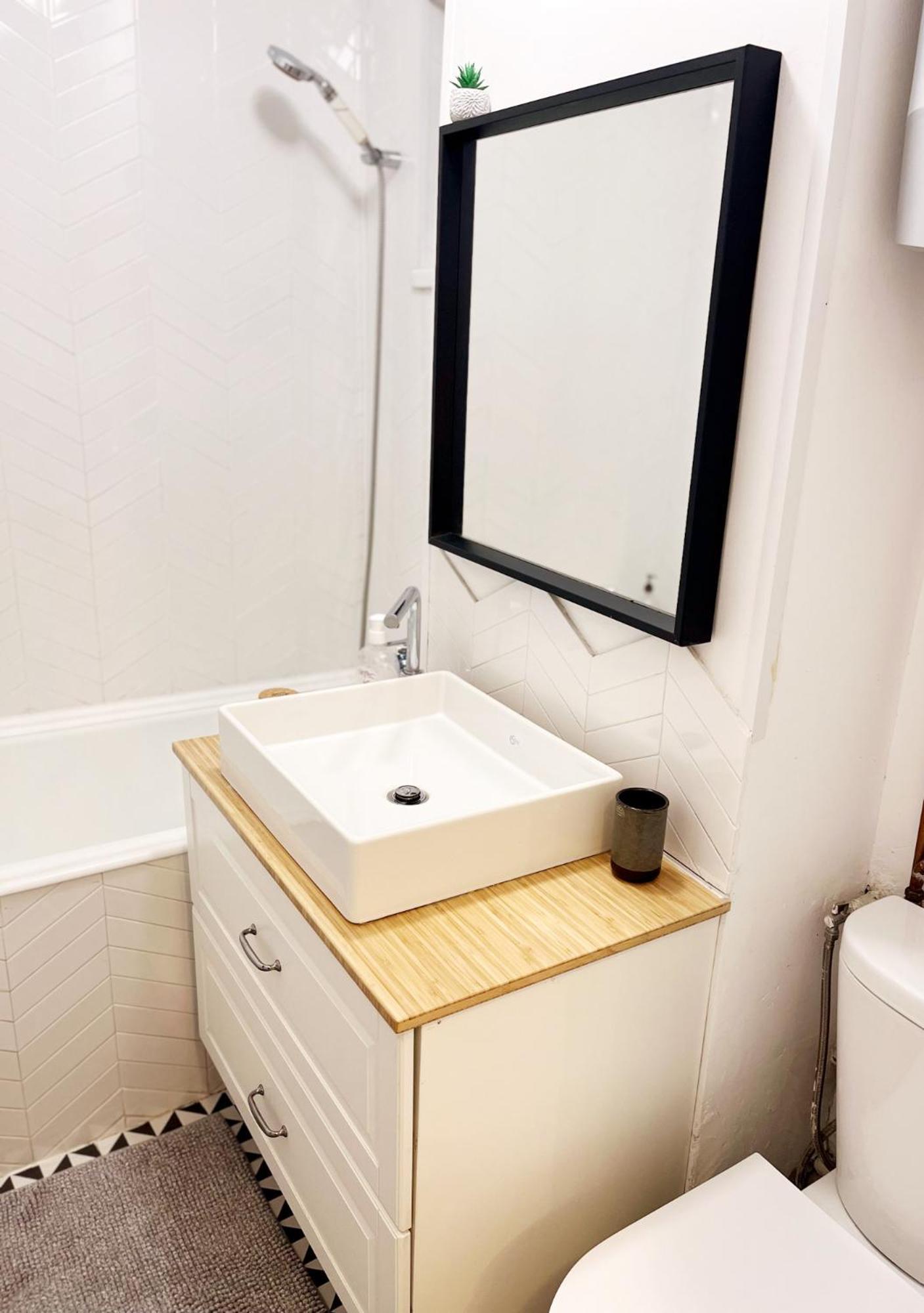 Lola'S Apartament Close To City Center Bukares Bagian luar foto